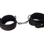 TORNOZELEIRA COM CORRENTES E FIVELAS